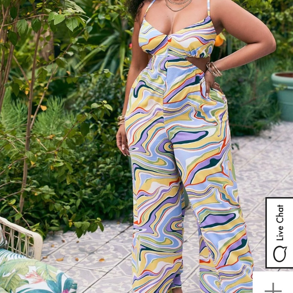 Elloqui plus size colorful summer jumpsuit with side cut outs. Size 26